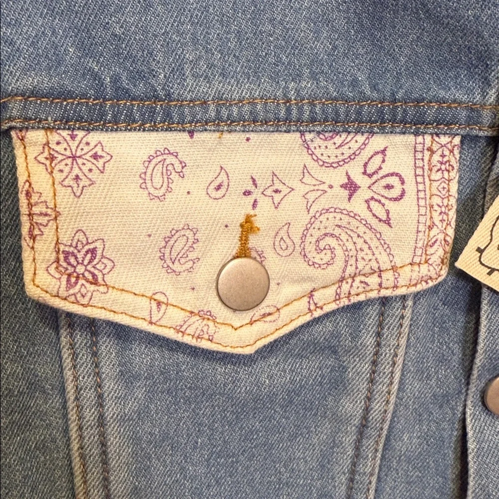 Easel Jean Jacket * NEW WITH TAGS* - Picture 7 of 8